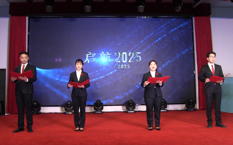 4《設(shè)計筑夢未來》.png 4《設(shè)計筑夢未來》.png